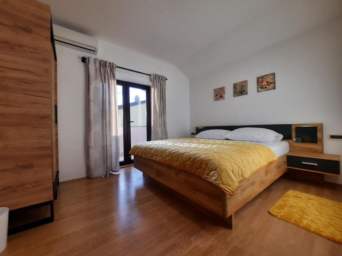 Apartman Sofia ポレッチ エクステリア 写真